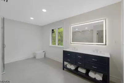 19 Amira Ln, Kinnelon, NJ 07405 - Photo 31