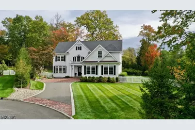 5 Meadow Ct, Madison, NJ 07940 - Photo 1