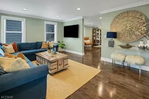 369 Chestnut St, Long Hill Township, NJ 07980 - Photo 5