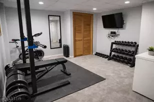 117 Pinehurst Dr, Washington Township, NJ 07882 - Photo 5