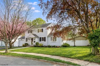 16 Cross Pl, Glen Ridge, NJ 07028 - Photo 1