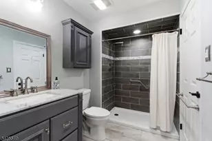 87 Hampshire Dr, Mendham, NJ 07945 - Photo 21