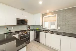 543-545 Livingston St, Elizabeth, NJ 07206 - Photo 9