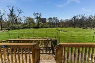 95 Pleasant Run Rd, Readington, NJ 08822 - Photo 33