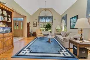 95 Pleasant Run Rd, Readington, NJ 08822 - Photo 5