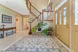 95 Pleasant Run Rd, Readington, NJ 08822 - Photo 3