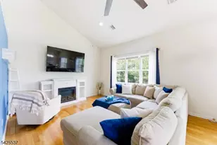 30 Mountain Ave, Paterson, NJ 07501 - Photo 17