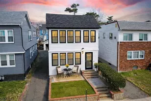 36 Chelsea Ave, East Orange, NJ 07018 - Photo 1