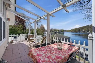 6 Oneida Ave, Hopatcong, NJ 07843 - Photo 31