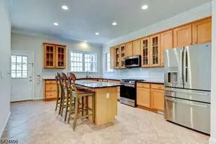 1812 Bellew Pl, South Plainfield, NJ 07080 - Photo 3