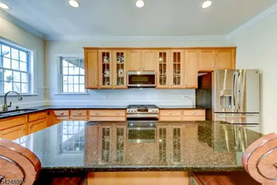 1812 Bellew Pl, South Plainfield, NJ 07080 - Photo 5