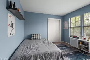 47 Manchester Ln, West Milford, NJ 07480 - Photo 29
