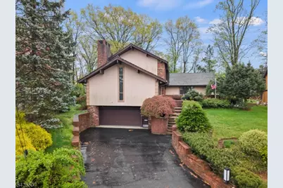 77 Macarthur Dr, Clifton, NJ 07013 - Photo 1