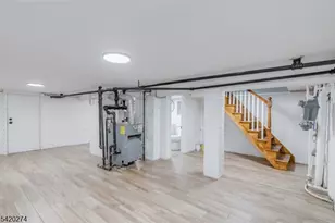 208 N 11th St, Newark, NJ 07107 - Photo 9