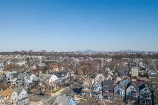 208 N 11th St, Newark, NJ 07107 - Photo 25