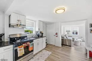60 Westervelt Pl, Lodi, NJ 07644 - Photo 7