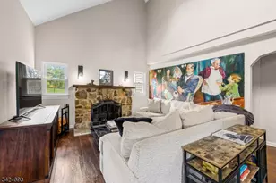 38 Falcon Dr, Mount Olive, NJ 07828 - Photo 5