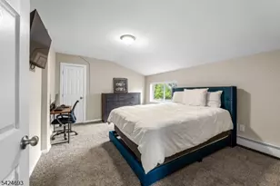 38 Falcon Dr, Mount Olive, NJ 07828 - Photo 19
