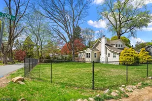 38 Falcon Dr, Mount Olive, NJ 07828 - Photo 25