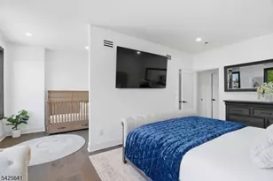 9 Minerva St, Jersey City, NJ 07304 - Photo 11