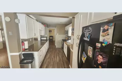 270 Dewitt Ave, Belleville, NJ 07109 - Photo 1