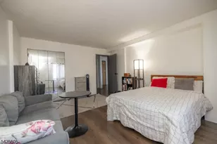10 N Wood Ave, Linden, NJ 07036 - Photo 11