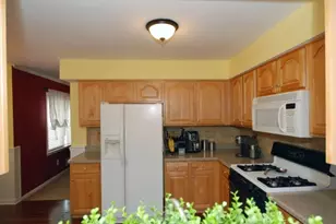 32 Peterson Rd, Hillsborough Township, NJ 08844 - Photo 11