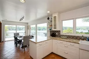 120 Island Rd, Vernon, NJ 07422 - Photo 9