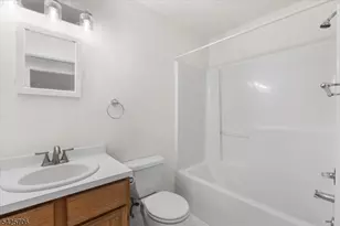 75 Crestview Ln, Mount Arlington, NJ 07856 - Photo 21