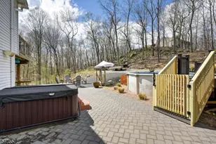 61 Lakeside Dr NW, Vernon, NJ 07461 - Photo 37