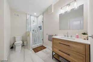 35 Lee Rd, Livingston, NJ 07039 - Photo 29