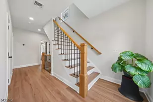 35 Lee Rd, Livingston, NJ 07039 - Photo 23