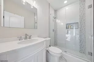 35 Lee Rd, Livingston, NJ 07039 - Photo 13