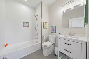 35 Lee Rd, Livingston, NJ 07039 - Photo 21