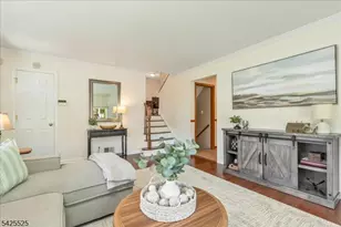 346 Retford Ave, Cranford Township, NJ 07016 - Photo 7