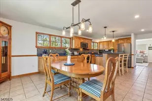 346 Retford Ave, Cranford Township, NJ 07016 - Photo 11