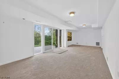 39 Skyline Dr, Morris Township, NJ 07960 - Photo 19