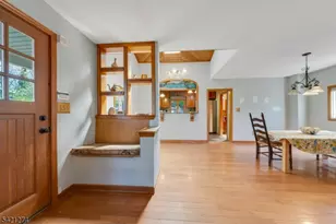 95 Wildwood Rd, Jefferson Township, NJ 07438 - Photo 5