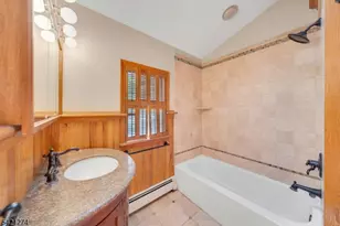 95 Wildwood Rd, Jefferson Township, NJ 07438 - Photo 13