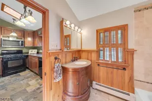 95 Wildwood Rd, Jefferson Township, NJ 07438 - Photo 11