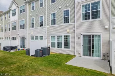 734 Station Rd, Dunellen, NJ 08812 - Photo 25