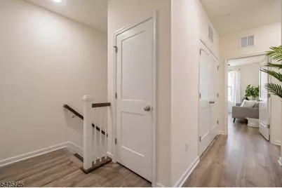 734 Station Rd, Dunellen, NJ 08812 - Photo 15