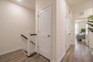 734 Station Rd, Dunellen, NJ 08812 - Photo 15