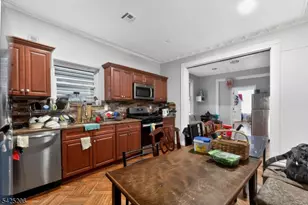 174 Littleton Ave, Newark, NJ 07103 - Photo 11