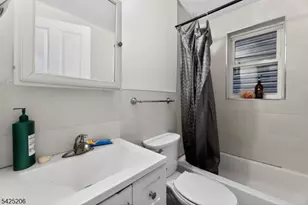174 Littleton Ave, Newark, NJ 07103 - Photo 25