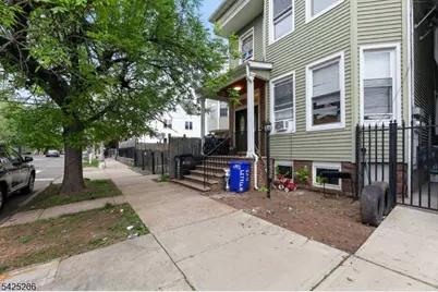 174 Littleton Ave, Newark, NJ 07103 - Photo 3