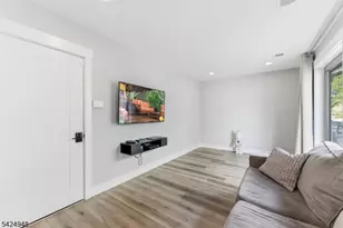 25 E 10th St, Linden, NJ 07036 - Photo 27