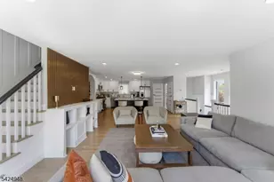 25 E 10th St, Linden, NJ 07036 - Photo 7