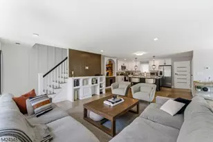 25 E 10th St, Linden, NJ 07036 - Photo 7