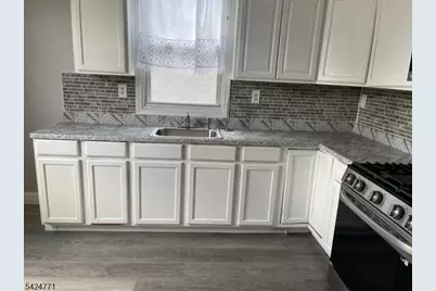 826 E. Curtis Street #2, Linden, NJ 07036 - Photo 9
